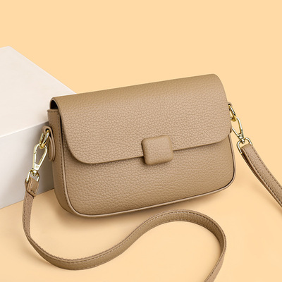 2026新款真皮小方斜挎包高级感