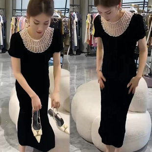 串珠领丝绒法式连衣裙女2026春季新款女神气质高级感长裙女裙子潮