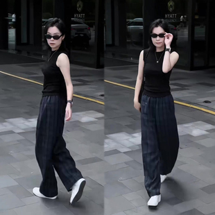 韩版休闲时尚套装女2026春季新款黑色背心+格纹阔腿裤网红两件套