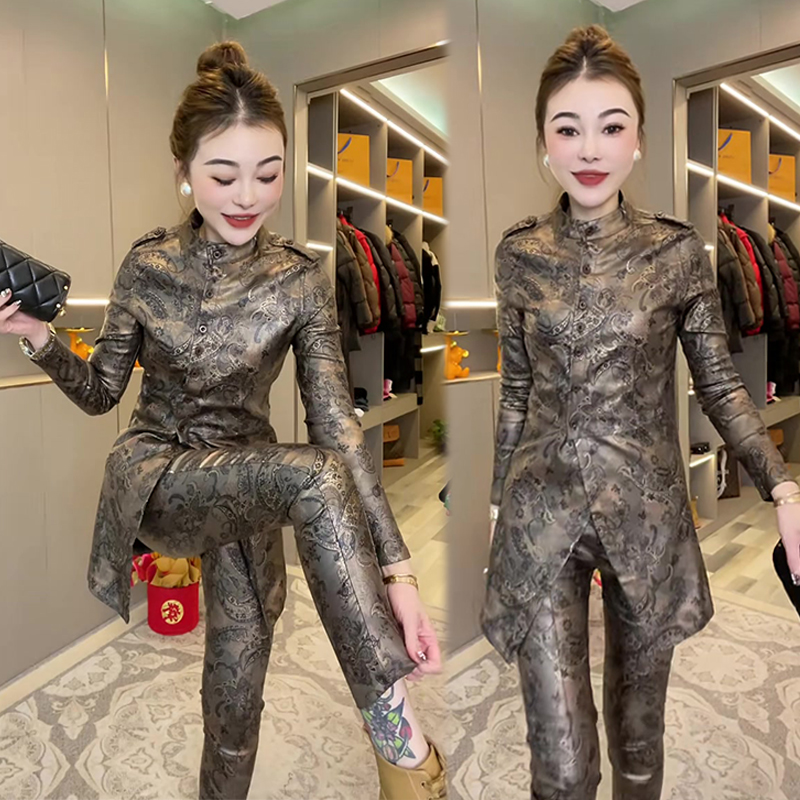 网红爆款时尚高级感气质套装女冬季新款立领小众设计感小衫休闲裤