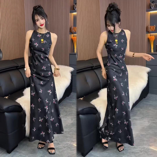 小众时尚洋气蝴蝶连衣裙女2026夏季新款网红同款显瘦气质百搭长裙