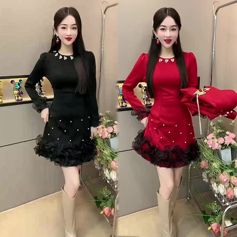 气质优雅洋气高级感钉珠连衣裙