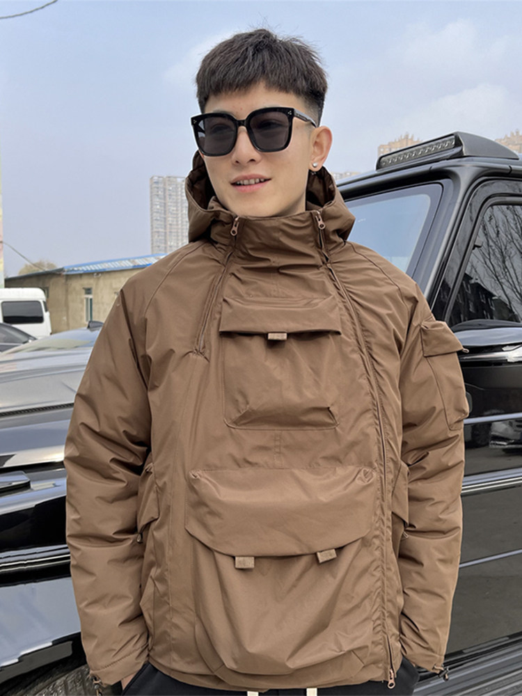 THE NEW MENS JACKET IN WINTER IS VERSATILE FASHIONABLE AND CASUAL TOP AND THE INTERNET CELEBRITY HAS THE SAME CONTRASTING OVERALLS AND HANDSOME HOODED COTTON JACKET