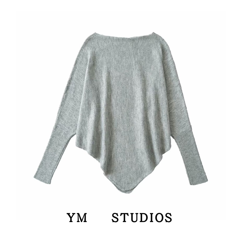 不规则宽松版型针织蝙蝠衫