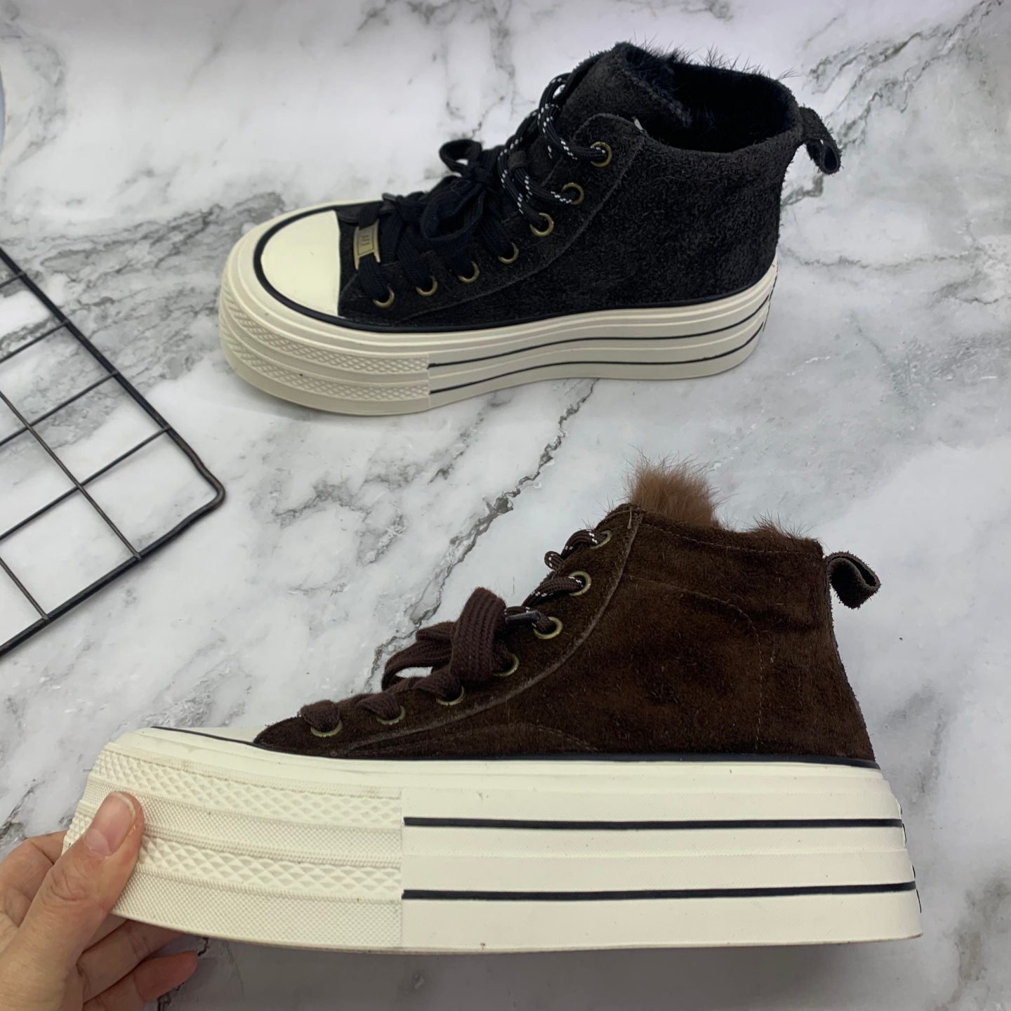 磨砂皮圆头真皮加绒棉鞋2025新款断码处理女鞋舒适平底鞋高帮鞋女