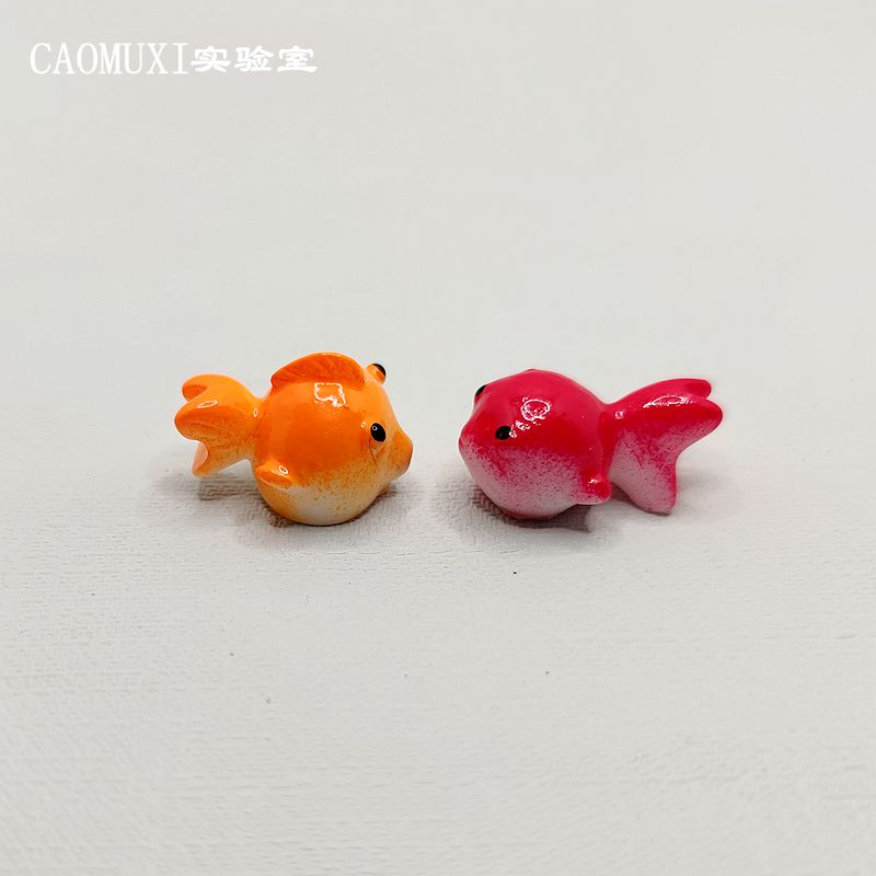 迷你小号金鱼小鱼动物模型卡通q版树脂手办玩具 微景观摆件装饰品