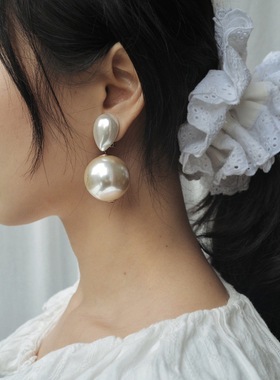 新款原创极简夸张水滴仿珍珠耳坠复古简约耳环女S925银针耳钉耳饰