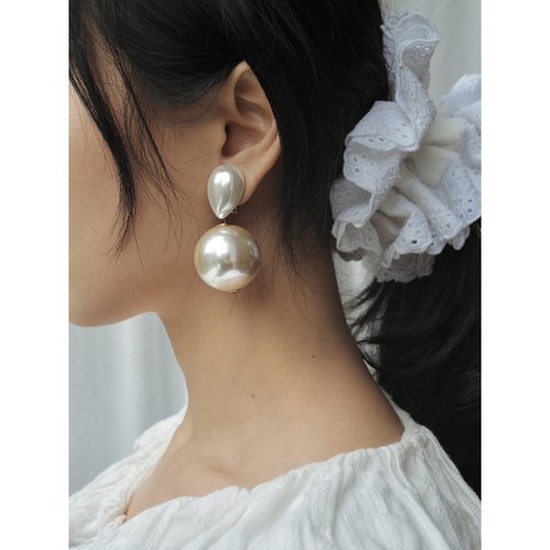 新款原创极简夸张水滴仿珍珠耳坠复古简约耳环女S925银针耳钉耳饰