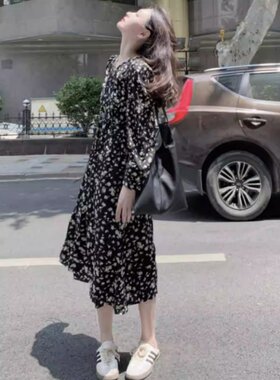 小个子法式复古碎花v领系带连衣裙女150cm气质收腰长袖长裙xs码秋