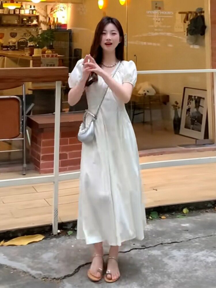 150小个子梨形身材绿色泡泡袖连衣裙子145女装夏季显瘦遮肉长裙xs