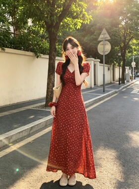 145cm矮小个子石榴裙法式复古设计感V领短袖碎花中长款连衣裙xs夏