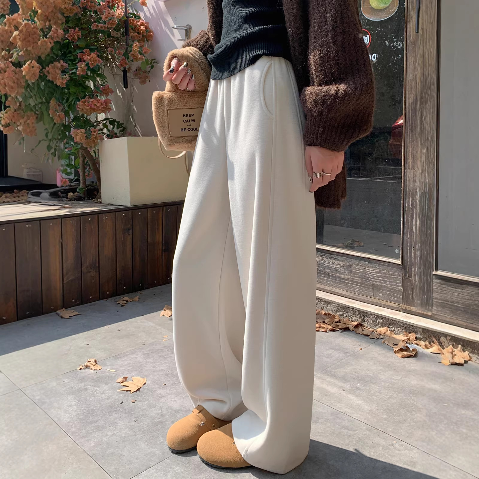 小个子米白色糯米休闲裤减龄穿搭145CM高腰弯刀裤加绒垂感阔腿裤
