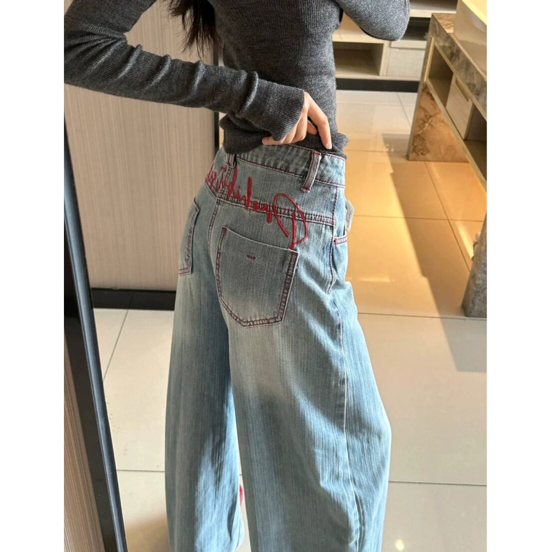 夏季新款小个子美式复古浅色刺绣牛仔裤高腰宽松显瘦阔腿弯刀裤女