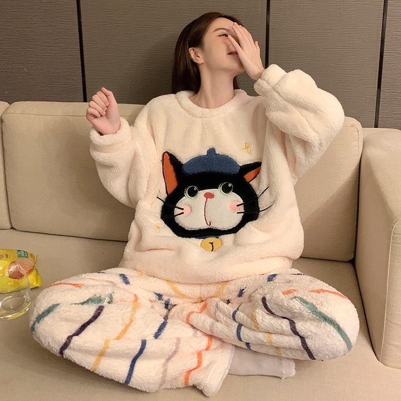 2025新款卡通学生珊瑚绒睡衣套装