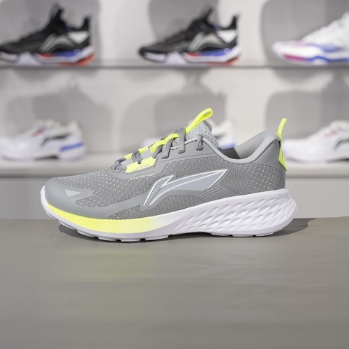 李宁男子休闲慢跑鞋减震透气