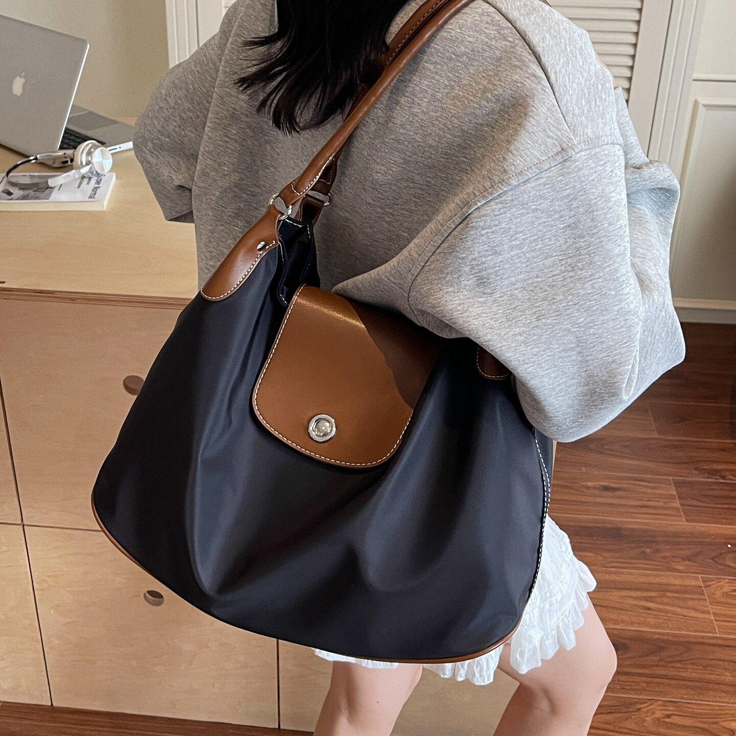 高级感大容量牛津布包包女2025新款上班通勤单肩包轻便百搭托特包,箱包皮具/热销女包/男包,通用款女包,淘宝优惠券,粉丝福利购,淘宝优惠卷