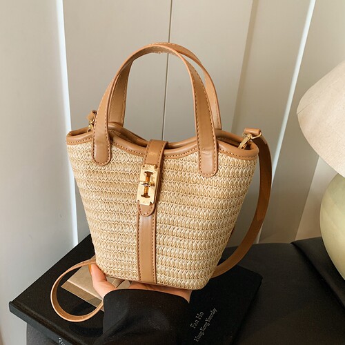 夏季休闲度假草编水桶包斜挎包