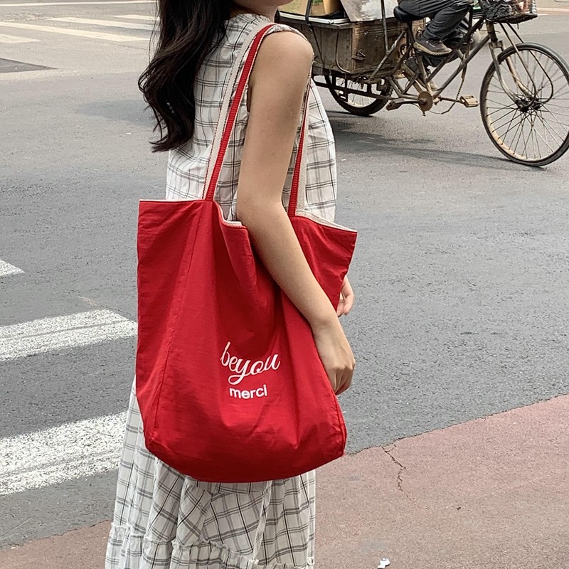 韩版休闲帆布包女2025新款大容量单肩包学生上课通勤托特包购物袋,箱包皮具/热销女包/男包,通用款女包,淘宝优惠券,粉丝福利购,淘宝优惠卷