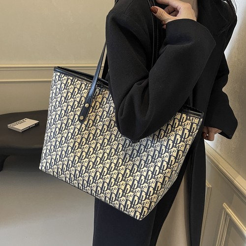 高级感大容量托特包上班单肩包