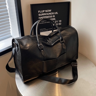 高级感短途旅行包女2026新款女士外出手提行李健身包大容量斜挎包