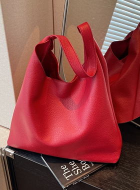 红色大包包女2026新款软皮托特包大容量通勤单肩包婚礼结婚新娘包