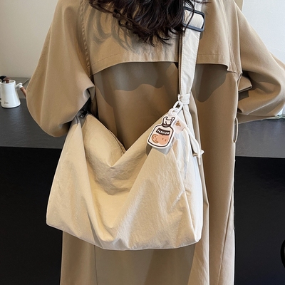 大容量帆布休闲百搭斜跨托特包