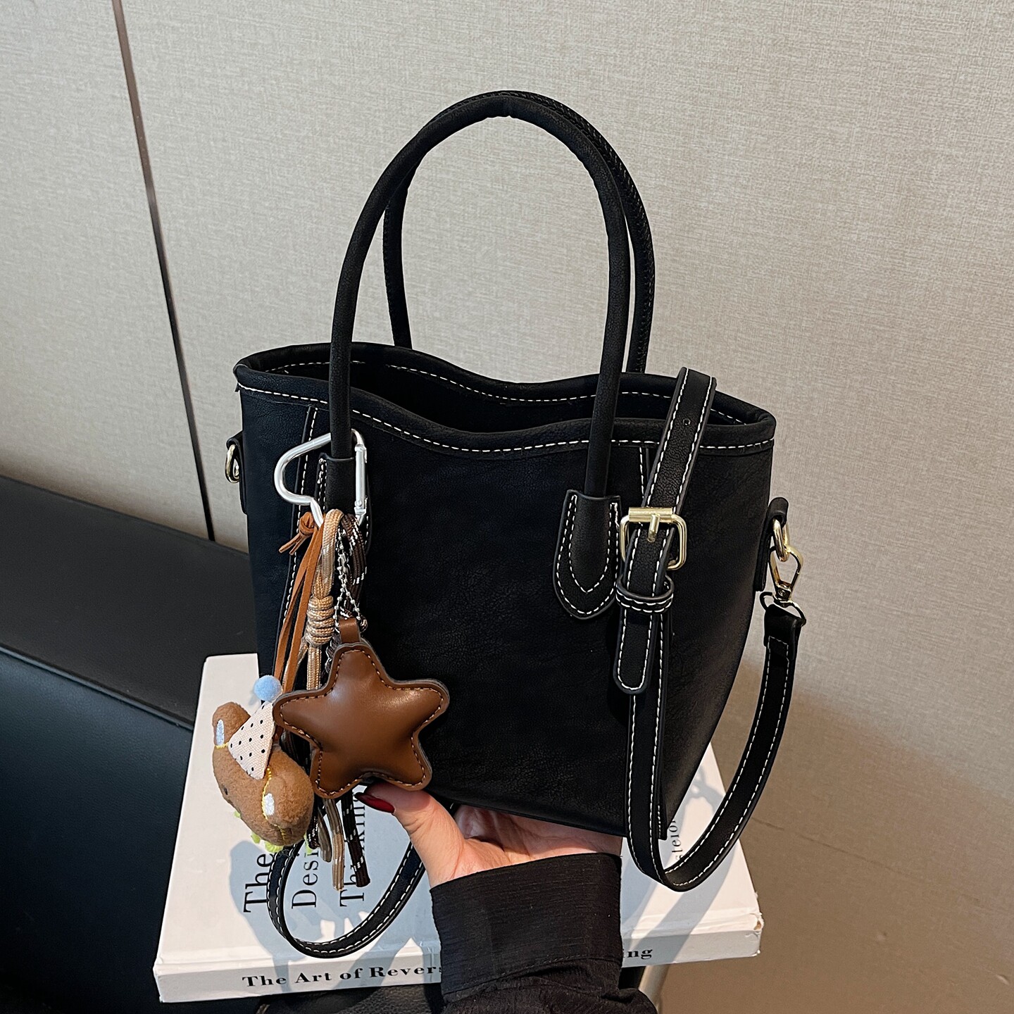 秋冬美拉德手提包包女式2026新款复古菜篮子水桶包通勤百搭斜挎包,箱包皮具/热销女包/男包,通用款女包,淘宝优惠券,粉丝福利购,淘宝优惠卷