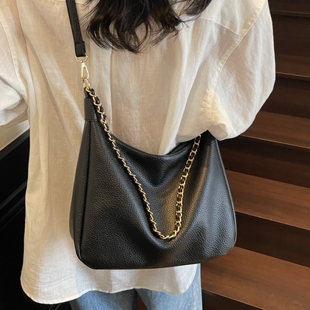 女士大容量包包2026夏新款时尚链条单肩包休闲学生通勤斜挎托特包