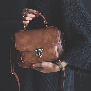 包包女2026新款 森系剑桥包英伦复古邮差包学院风手提包单肩斜挎包