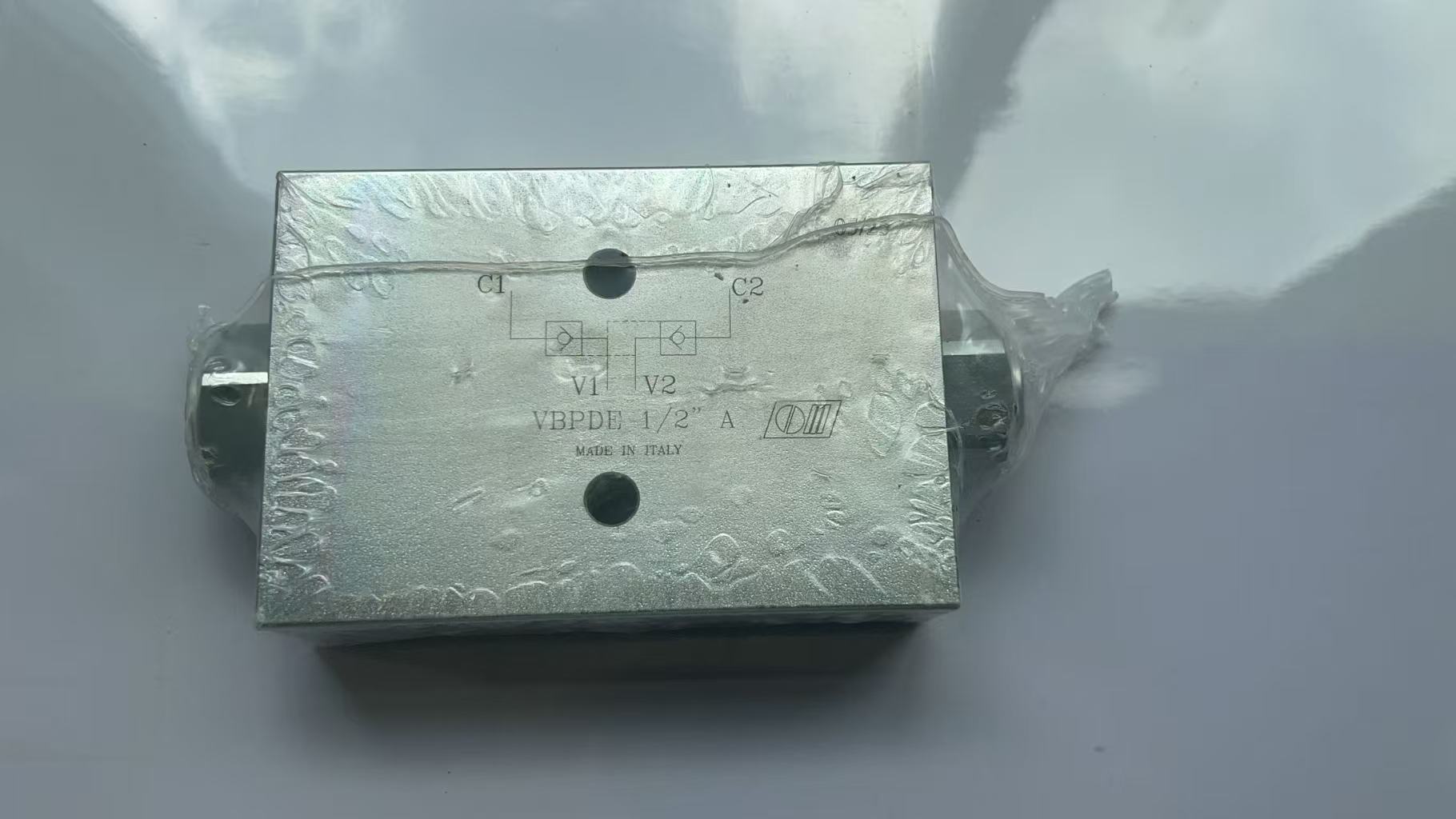 OM 04 V0190意大利管式双向液压锁VBPDE 1/2 A现货供应 量大优惠