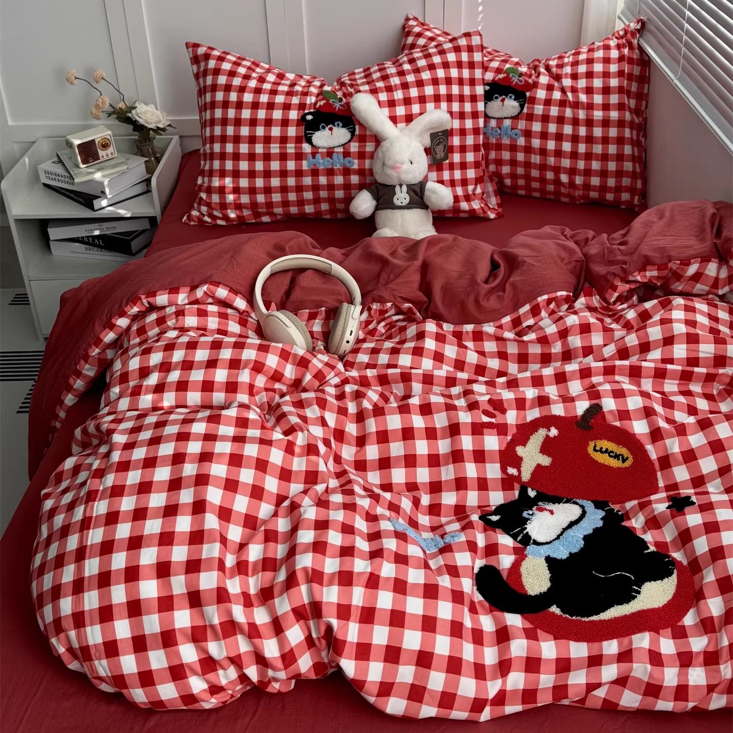 苹果猫咪ins可爱毛巾绣水洗棉四件套全棉被套宿舍红格床单三件套