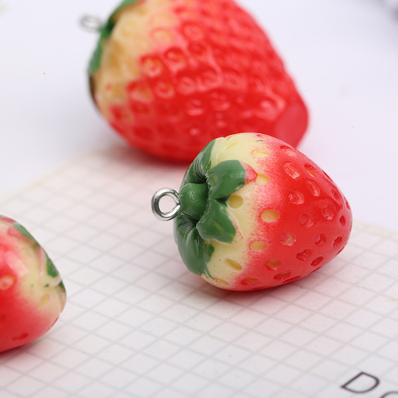 【老师推荐】食玩立体草莓仿真水