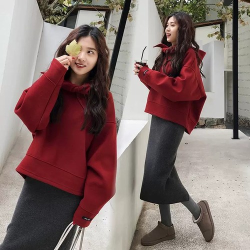 红色连帽卫衣两件套装连衣裙子