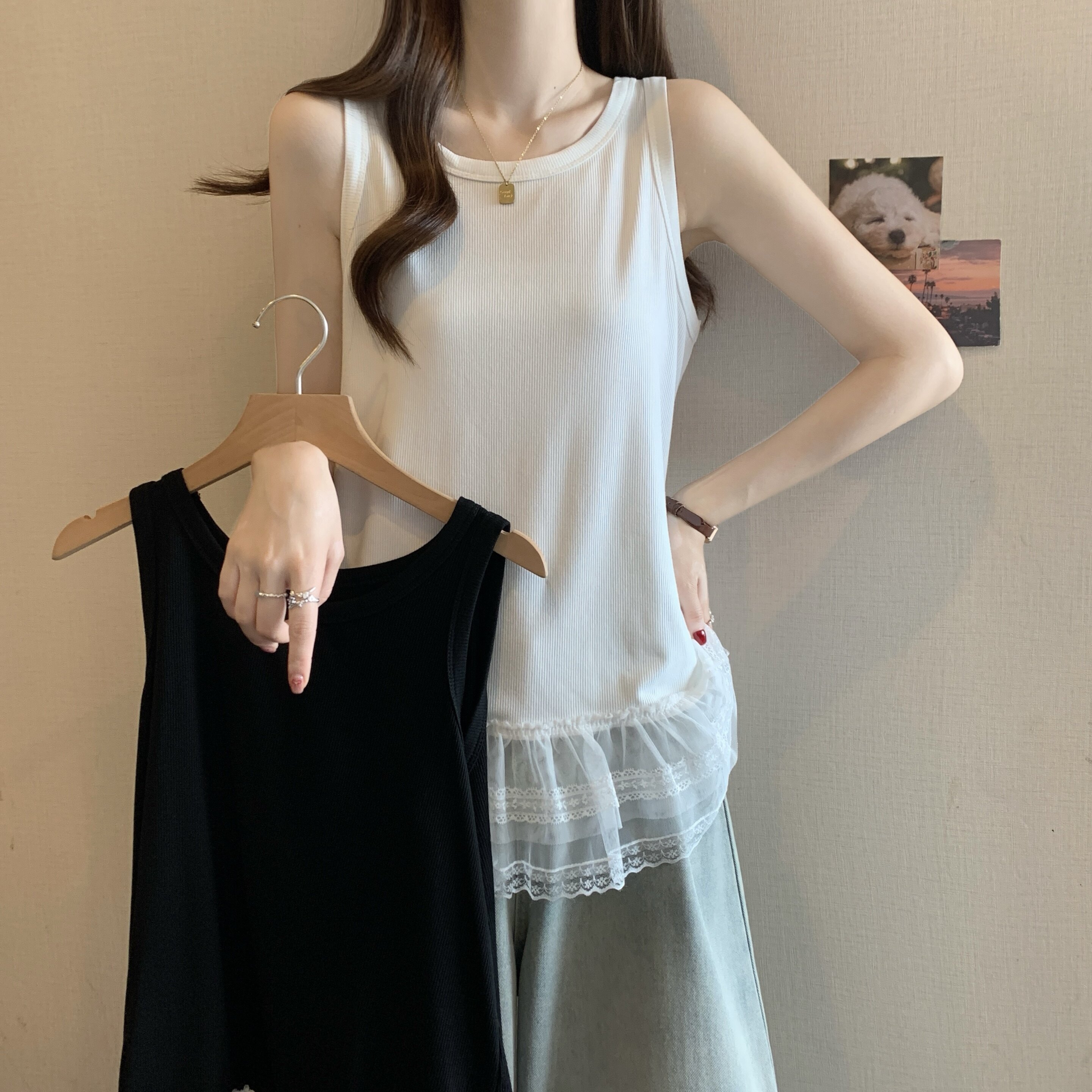 2025夏新蕾丝拼接无袖纯色吊带背心裙内搭外穿打底衫美背上衣女潮