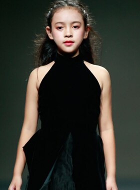 2023春夏新款女童修身时尚黑色舞台演出T台走秀钢琴小提琴比赛裙