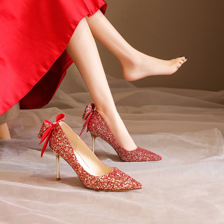 红色婚鞋新娘鞋新款秀禾婚纱5cm两穿中式蝴蝶结敬酒服细跟高跟鞋
