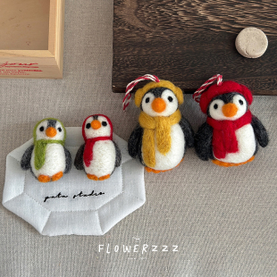 尼泊尔手工羊毛毡可爱企鹅胸针卡通情侣包挂配饰钥匙扣ins礼物女