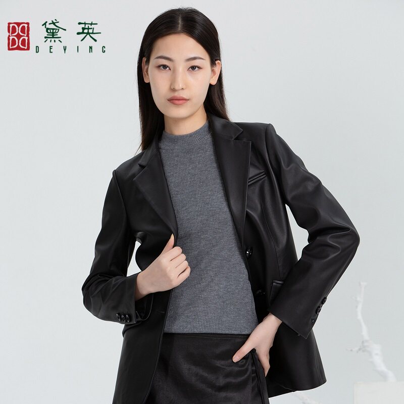 黛英休闲百搭简约时尚皮衣