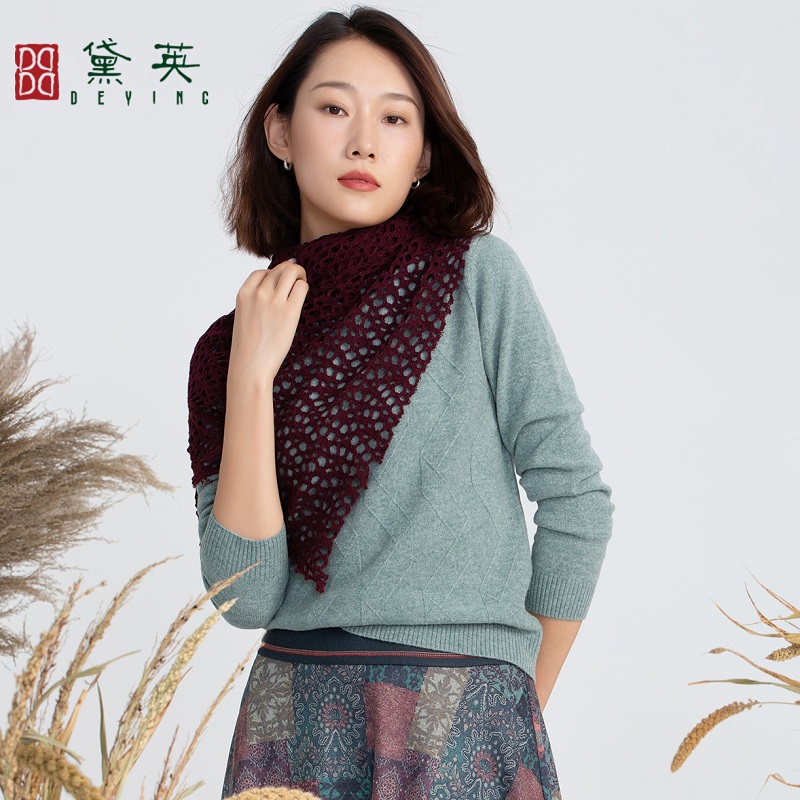 黛英冬季新品简约百搭时尚休闲款针织衫 SMAM4396