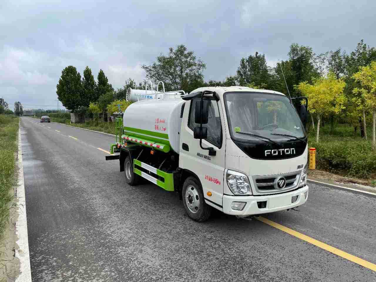 厂家出售奥铃国六蓝牌雾炮洒水车小区消毒车小型道路绿化洒水车