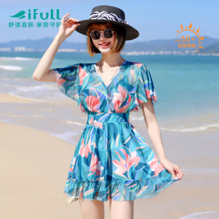 泳装 宜肤游泳衣女士保守显瘦遮肉2026年新款 胖mm连体裙式 大码 时尚