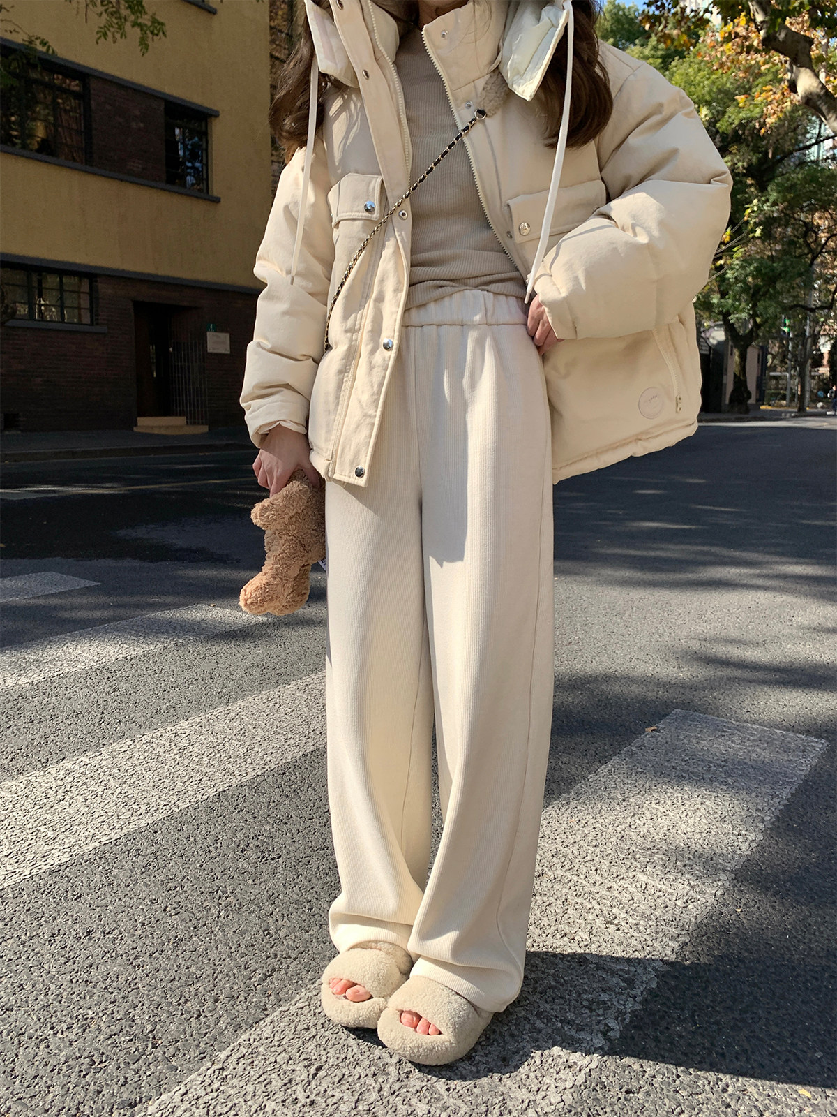 珍珍家百搭舒适休闲裤高腰加厚松紧腰慵懒显瘦直筒裤2024冬季新款,女装/女士精品,休闲裤,淘宝优惠券,粉丝福利购,淘宝优惠卷