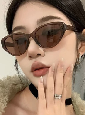 三角猫眼太阳镜2025新款墨镜复古