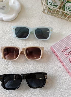 新款高级感韩版方框潮流太阳镜百