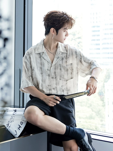 Чикерро Сицилия Тонкая новая китайская рубашка в стиле китайского стиля мужская дышащая легкая роскошная дизайн топ -модный