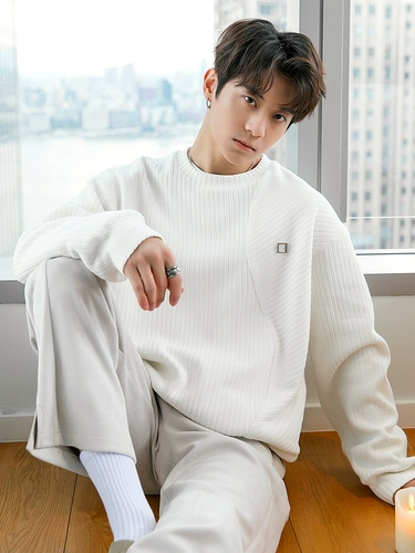 Чикерро Свободный Корейский Кесс Свитер Кесса