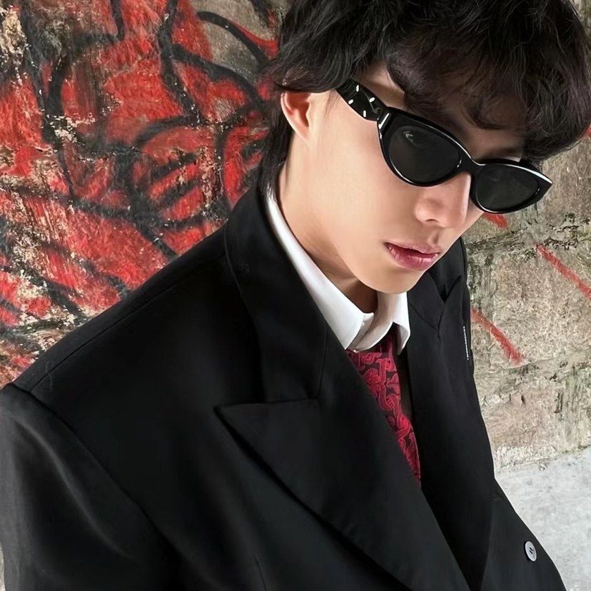 人气王帅炸G家黑色小脸猫眼高级感太阳眼镜带度数马拉108男女墨镜图片