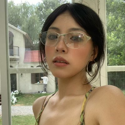 冷调老钱高级感金属猫眼墨镜Y2K千禧显脸小防紫外线水银色太阳镜