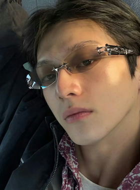 2026新潮中古无框长方形金属水银色墨镜五角星Y2K科技酷太阳眼镜