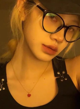 狂出片美式辣妹黑框猫眼小脸无镜片装饰拍照眼镜近视可配度数框架